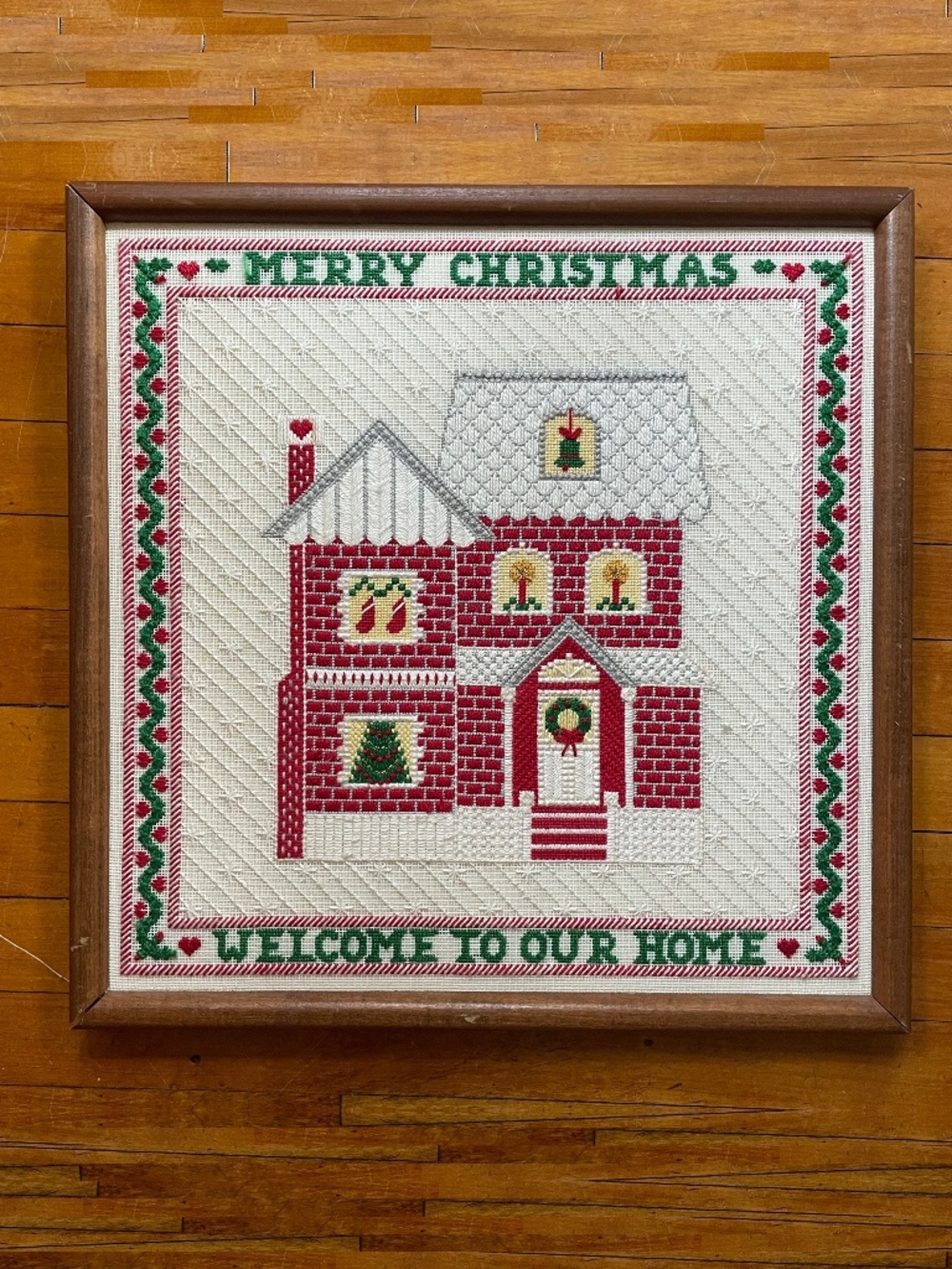 Vtg Christmas Holiday Home Needlepoint Art Framed 18.5x18.5 Wood Frame Completed